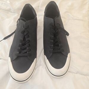 Abound Black and White Men's Sneakers
